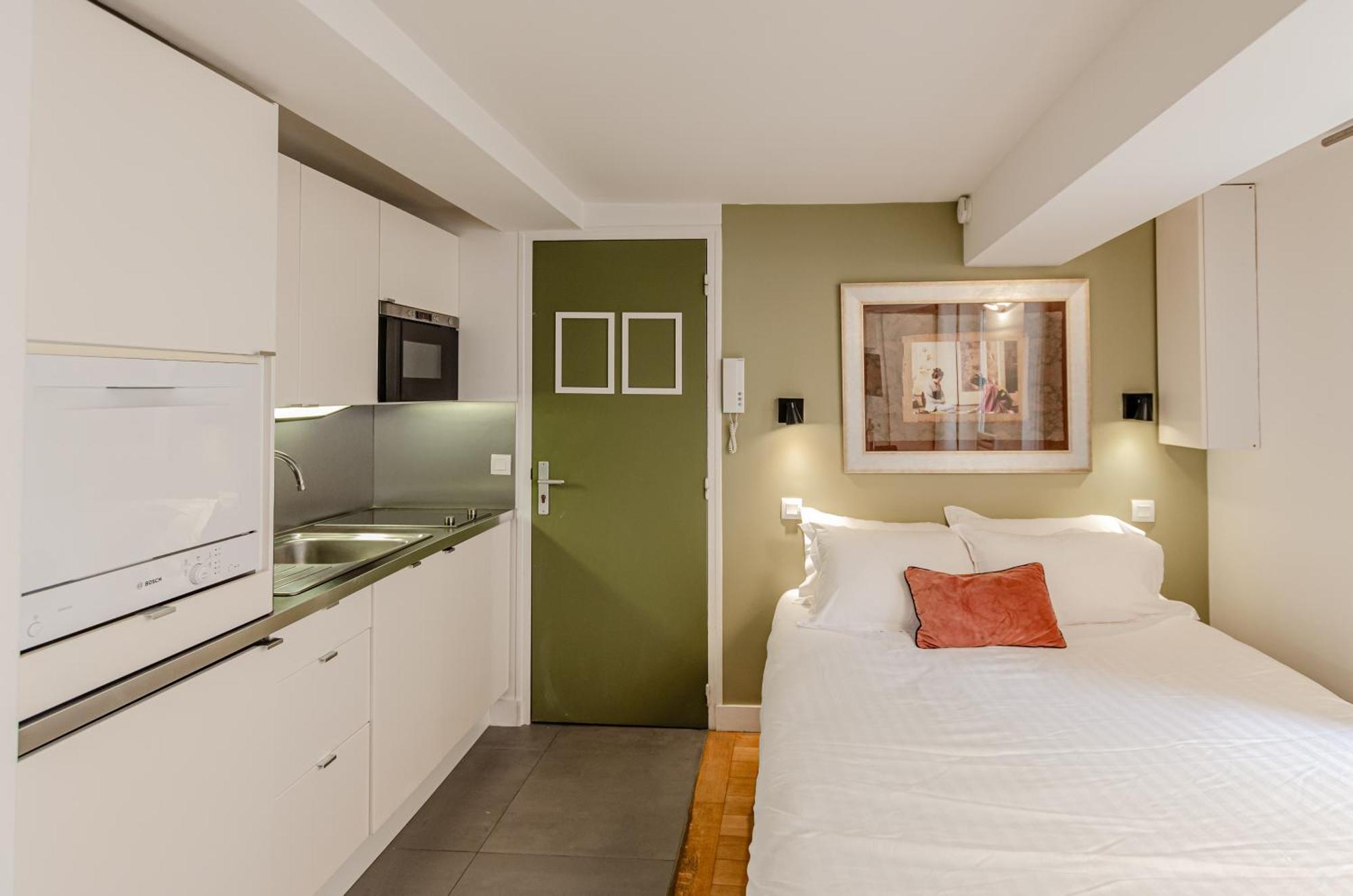 Apartment Parisian L Bellan